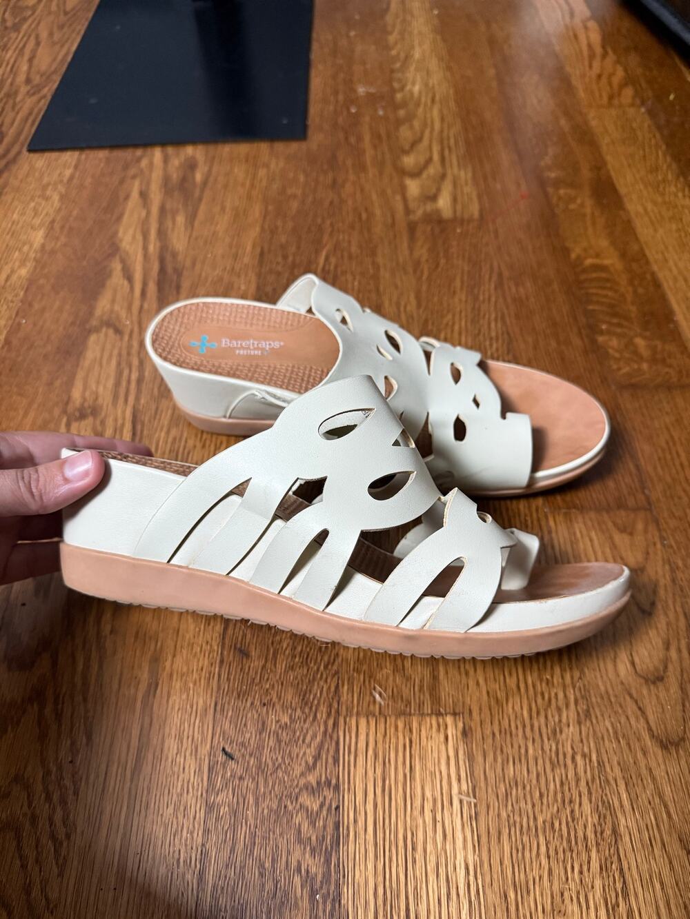 Baretraps Womens DEMETRA Slip On Slide Sandals Size 9